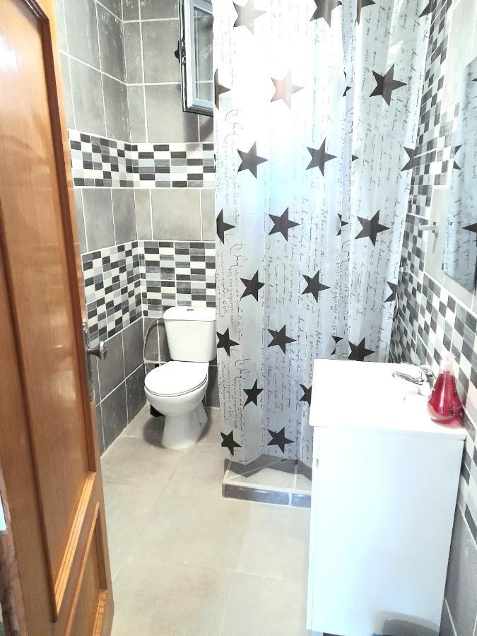 Tropicana One Bedroom Flat T1 In Albufeira Gale Close To 8 Beaches Eksteriør billede