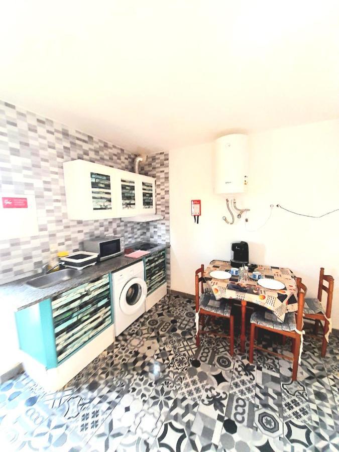 Tropicana One Bedroom Flat T1 In Albufeira Gale Close To 8 Beaches Eksteriør billede